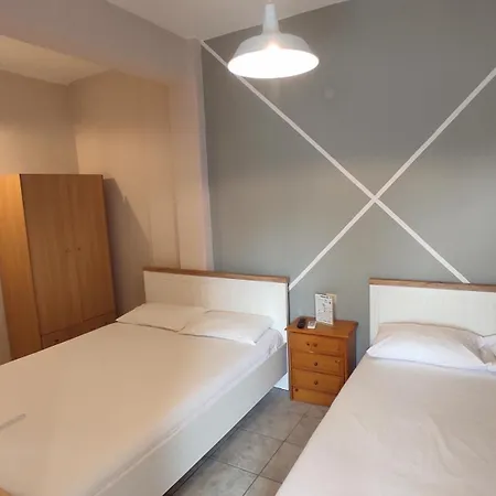Trantas Apartman Paralía Skotínis